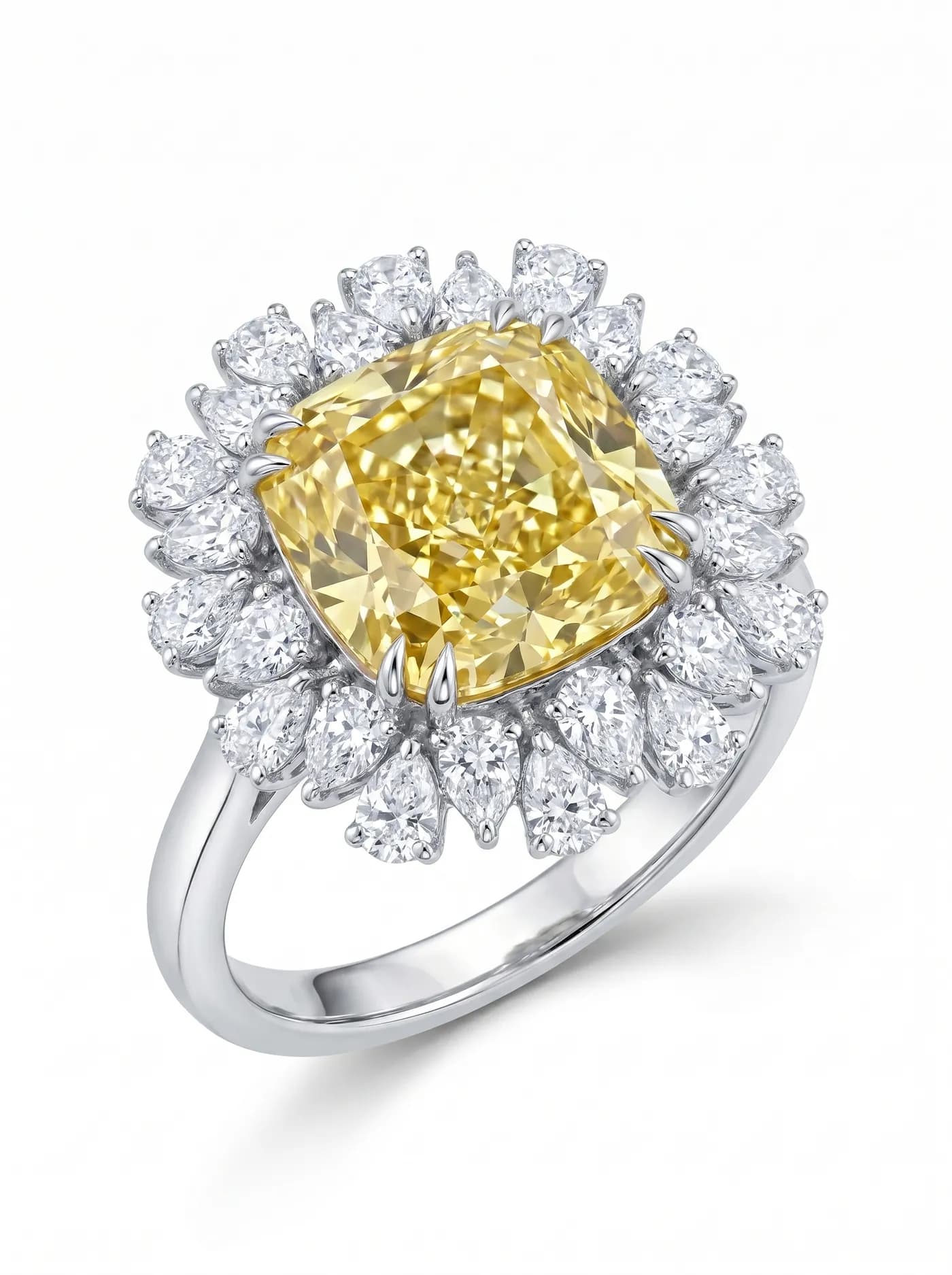 Bague en or avec pierre précieuse