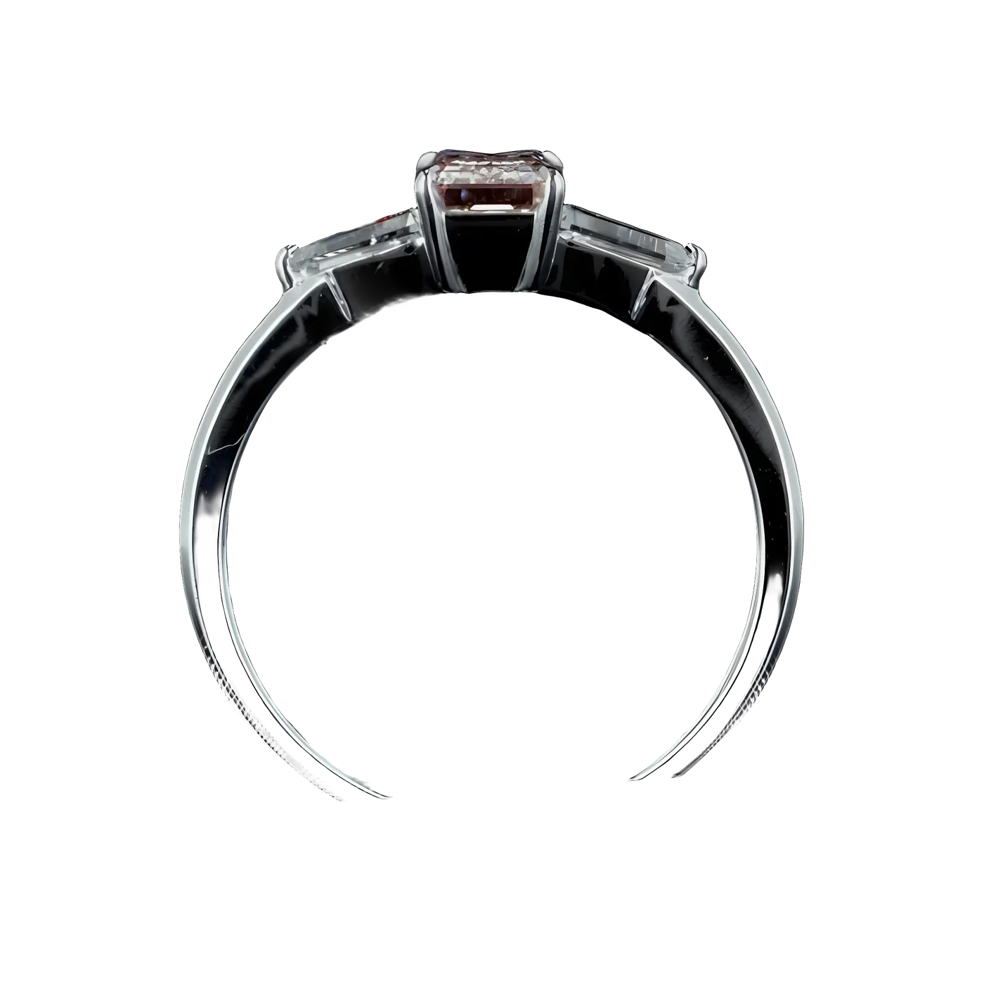Bague avec pierre latérale en diamant rose (D104)