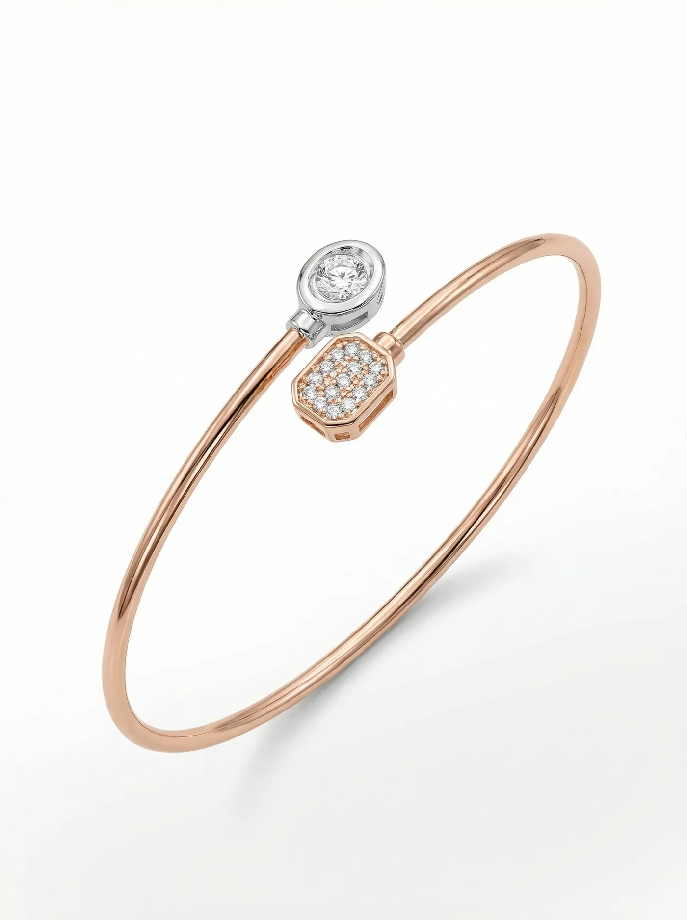 Bracelet en or avec pierre précieuse