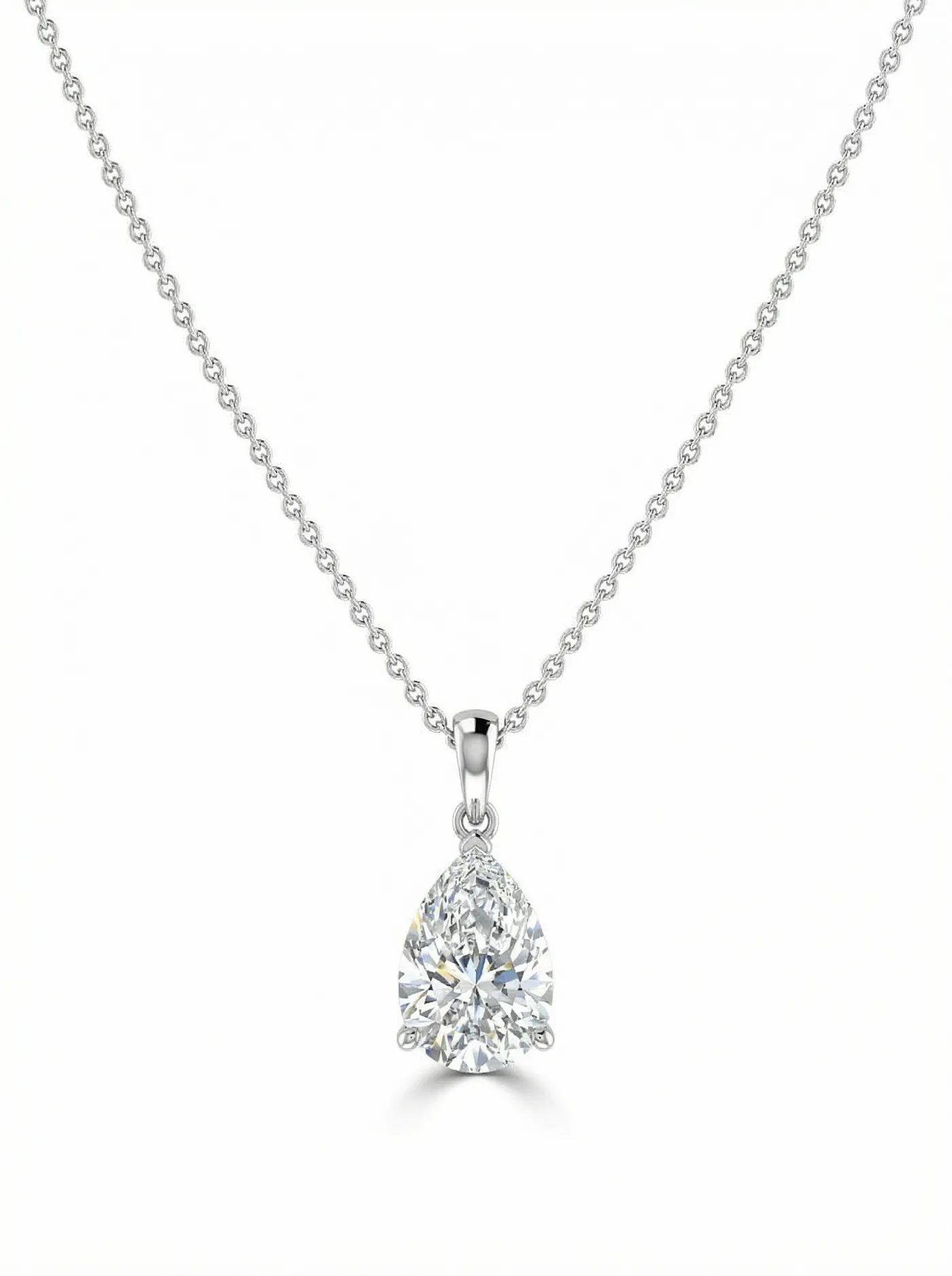 Collier en or avec diamant
